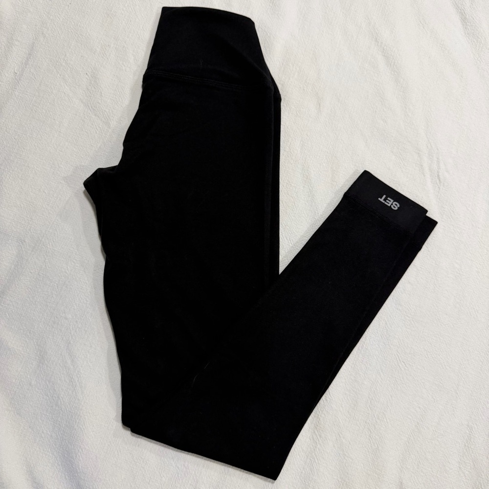 NEW Set Active Formcloud Cloud Leggings Onyx size… - image 1